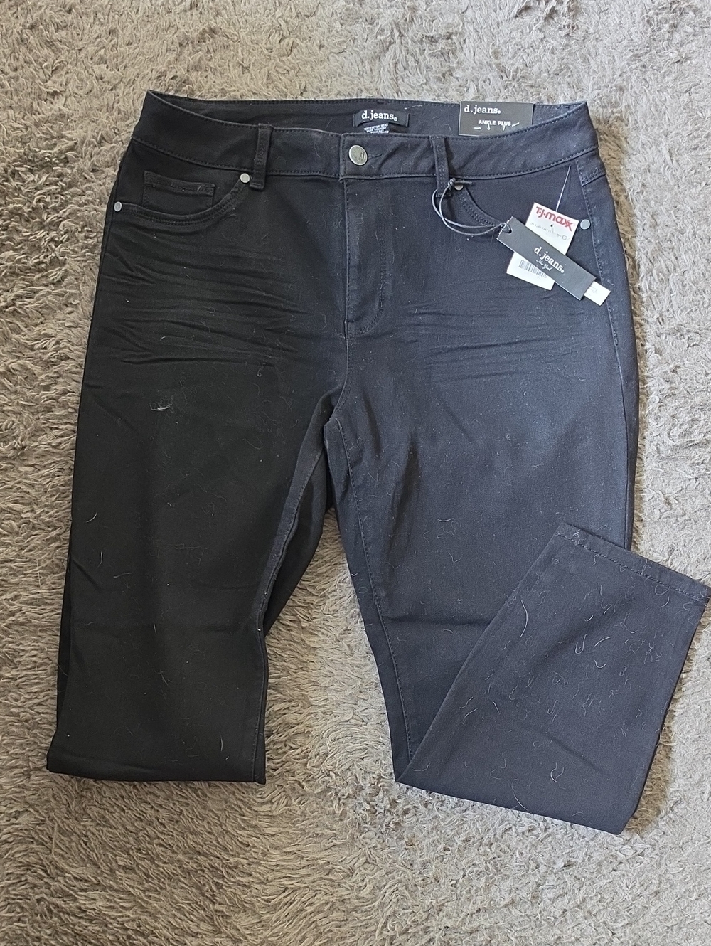 NWT d. jeans Women's Sz 16W Black Skinny Stretch Jeans